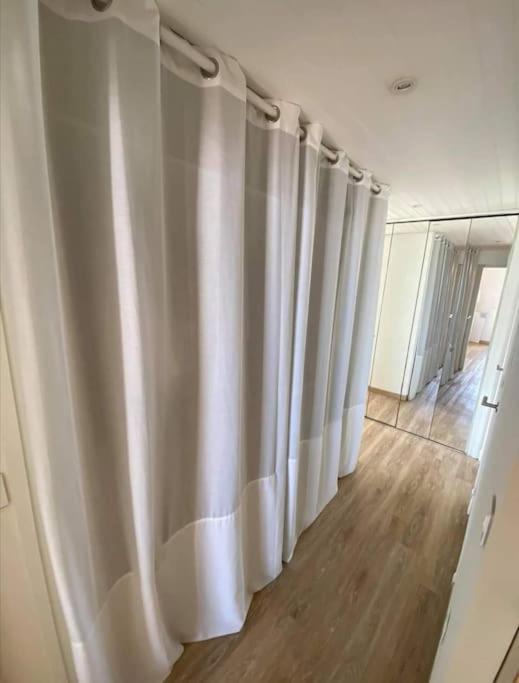 Apartamento L'Atelier Marin Sur Le Port Des Marines Cogolin Exterior foto